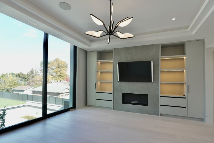 ROYAL | Kitchen and Closets Inc.